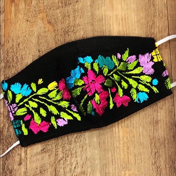 Small San Antonino Face Mask Mexican Embroidery - Picture 6 of 16